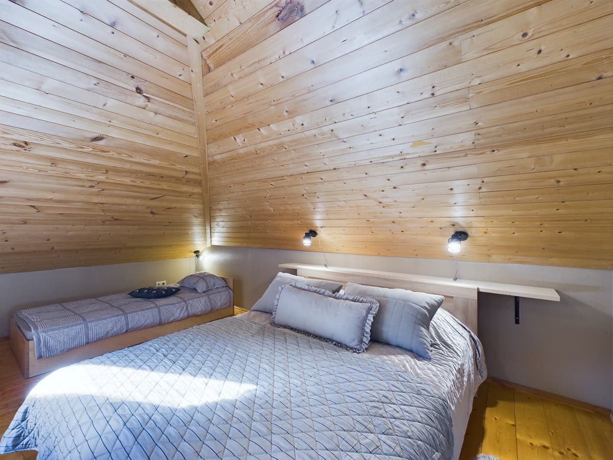 Holiday Home - 4